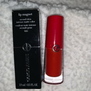 Giogio Armani lip
